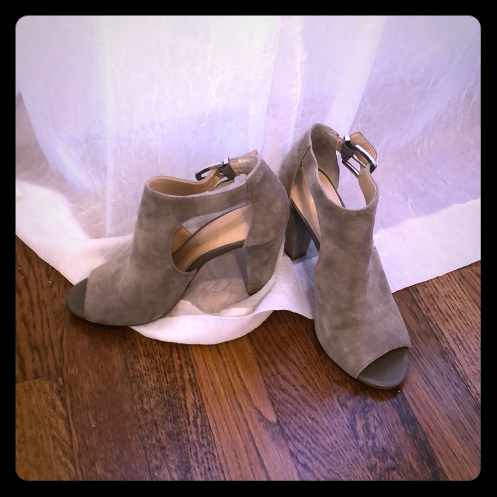 Women's heels